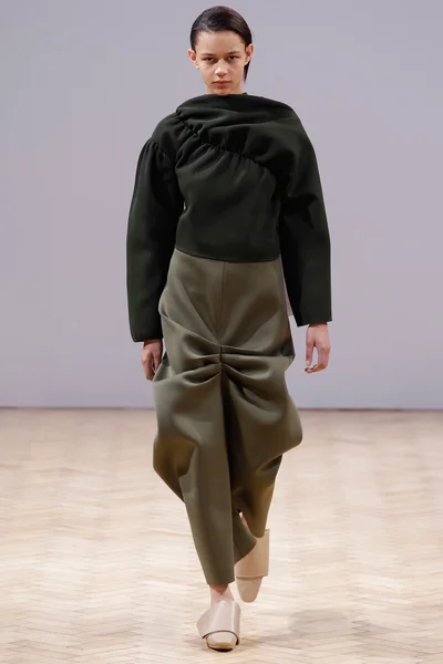 Look 33